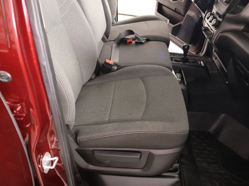 Used 2019 RAM 3500 Tradesman AWD/4WD image 12