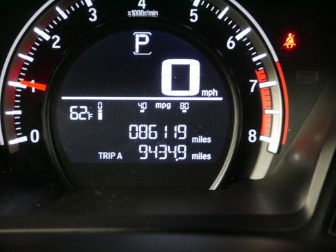 Used 2018 Honda Civic LX image 14