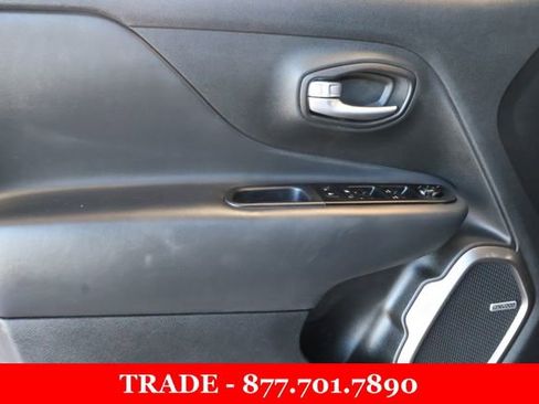 Used 2021 Jeep Renegade Limited w/ Sun & Sound Group AWD/4WD image 13