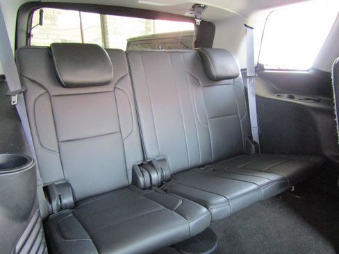 Used 2017 Chevrolet Tahoe Premier RWD image 15