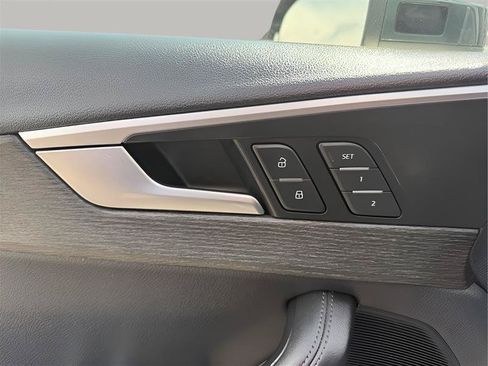 Used 2018 Audi A4 2.0T allroad Prestige AWD/4WD image 24