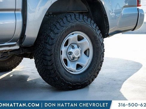 Used 2023 Toyota Tacoma SR image 34