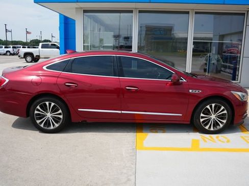Used 2018 Buick LaCrosse Premium w/ Sights and Sounds Package AWD/4WD image 31