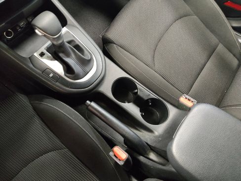 Used 2021 Kia Forte LXS FWD image 26