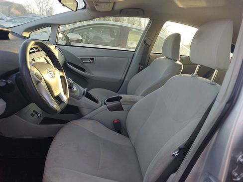 Used 2015 Toyota Prius Two image 6