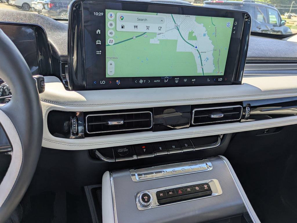 Used 2026 Lincoln Aviator 2WD image 11