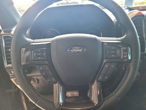 Used 2019 Ford F150 Lariat w/ Equipment Group 502A Luxury AWD/4WD image 26