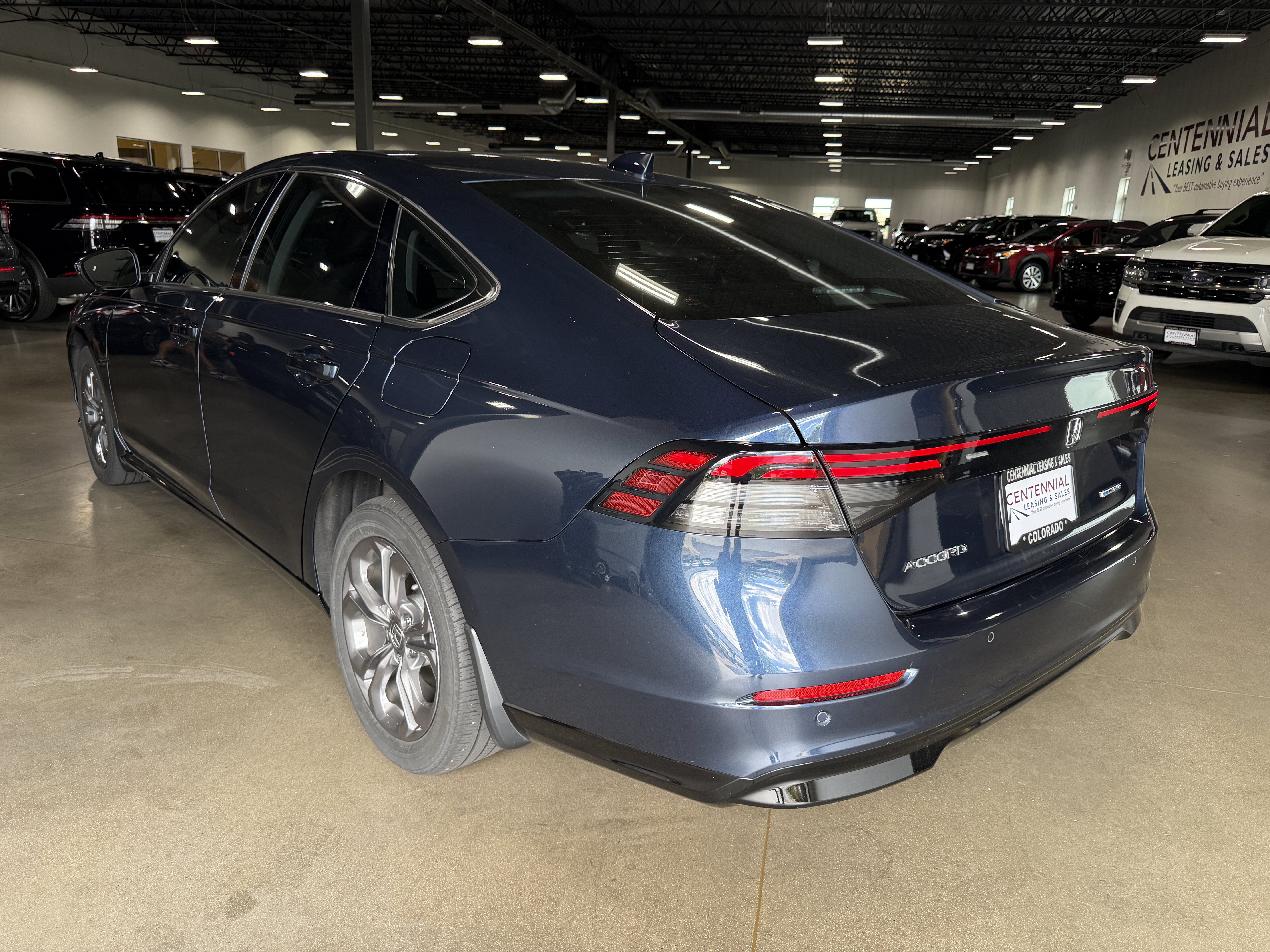 Used 2023 Honda Accord EX-L image 4