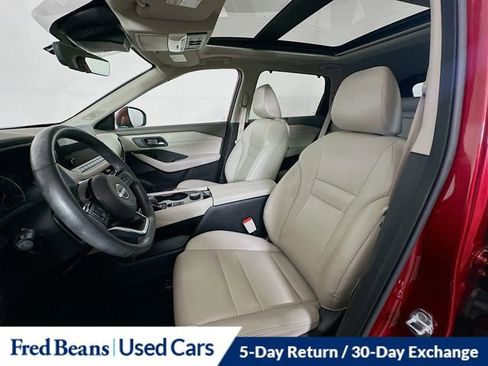 Certified 2023 Nissan Rogue SL w/ SL Premium Package image 21