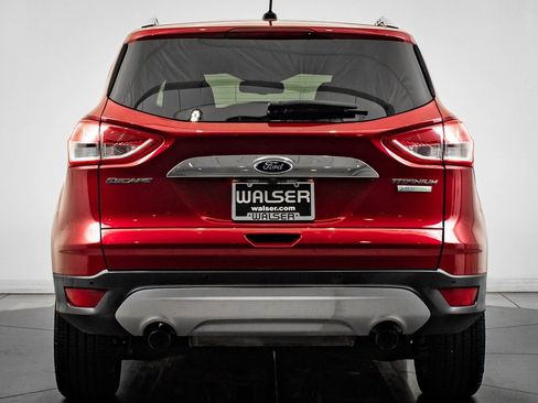 Used 2016 Ford Escape Titanium image 10