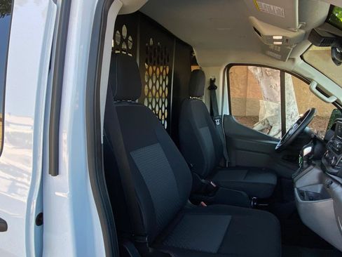 Used 2025 Ford Transit 250 Low Roof w/ Exterior Upgrade Package RWD image 36