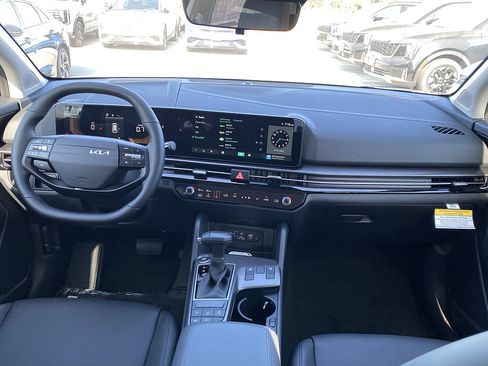 New 2026 Kia Sportage EX w/ EX Panorama Roof Package FWD image 23