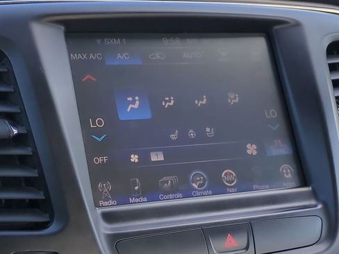 Used 2015 Chrysler 200 C w/ Navigation & Sound Group I image 36