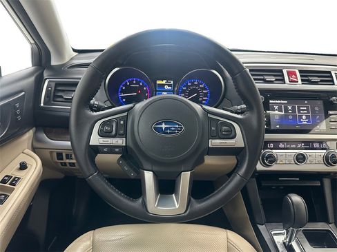 Used 2017 Subaru Outback 2.5i Limited image 13