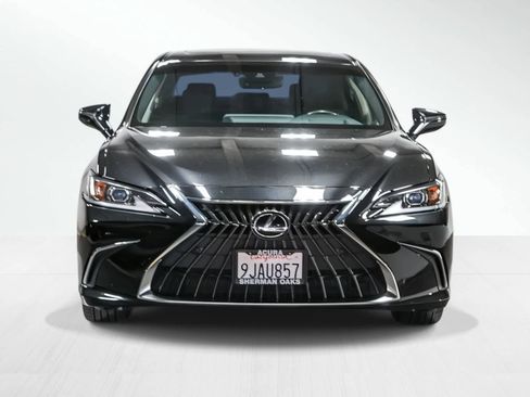 Used 2024 Lexus ES 300h image 6
