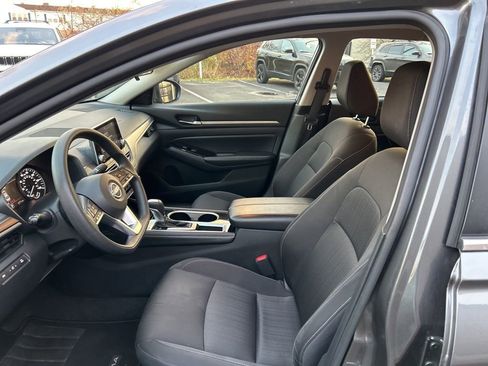 Used 2023 Nissan Altima 2.5 SV image 40