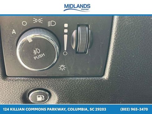 Used 2021 Jeep Grand Cherokee Laredo AWD/4WD image 25