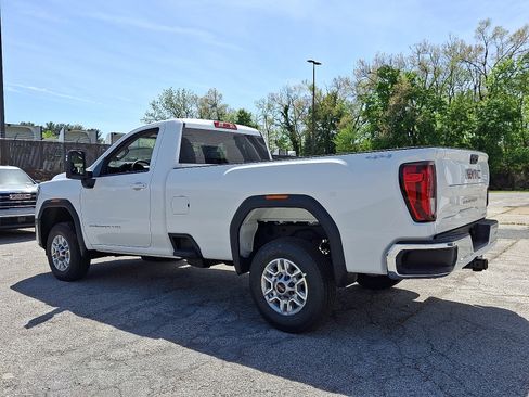 New 2025 GMC Sierra 2500 SLE w/ SLE Convenience Package image 5