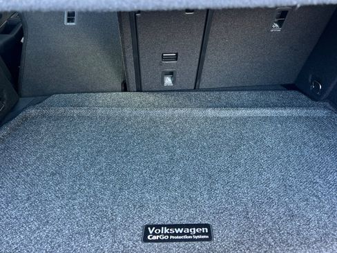 New 2026 Volkswagen GTI SE image 15