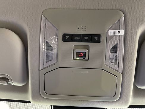 New 2025 Toyota RAV4 LE image 29