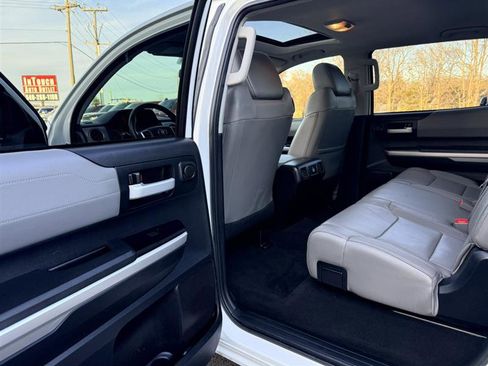 Used 2014 Toyota Tundra Limited image 19