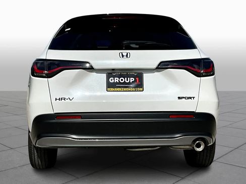 New 2026 Honda HR-V Sport image 4