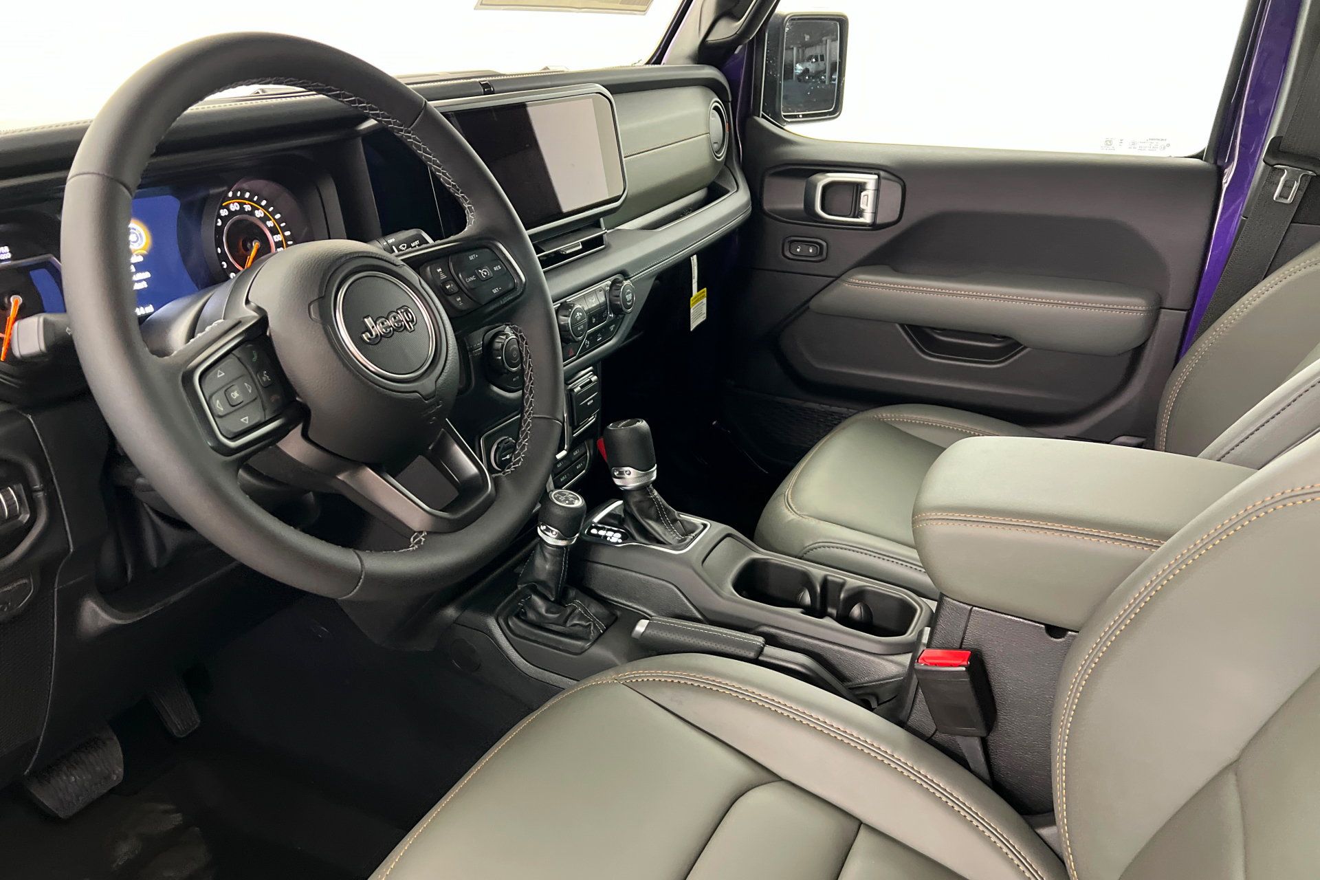 New 2026 Jeep Gladiator Mojave AWD/4WD image 15