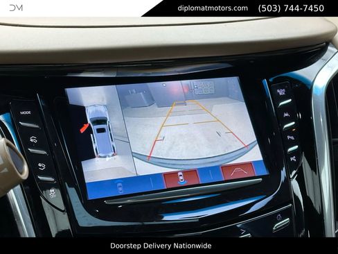 Used 2019 Cadillac Escalade ESV Platinum image 31