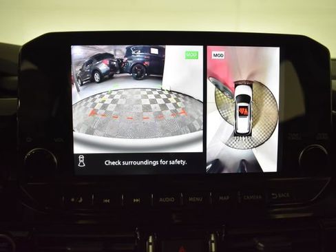 Certified 2023 Nissan Pathfinder SL w/ Lighting Package (N92) AWD/4WD image 25