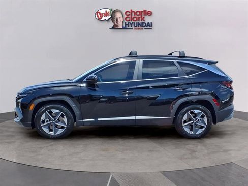 New 2025 Hyundai Tucson SEL image 2