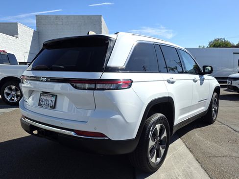 Certified 2023 Jeep Grand Cherokee 4WD 4xe image 5