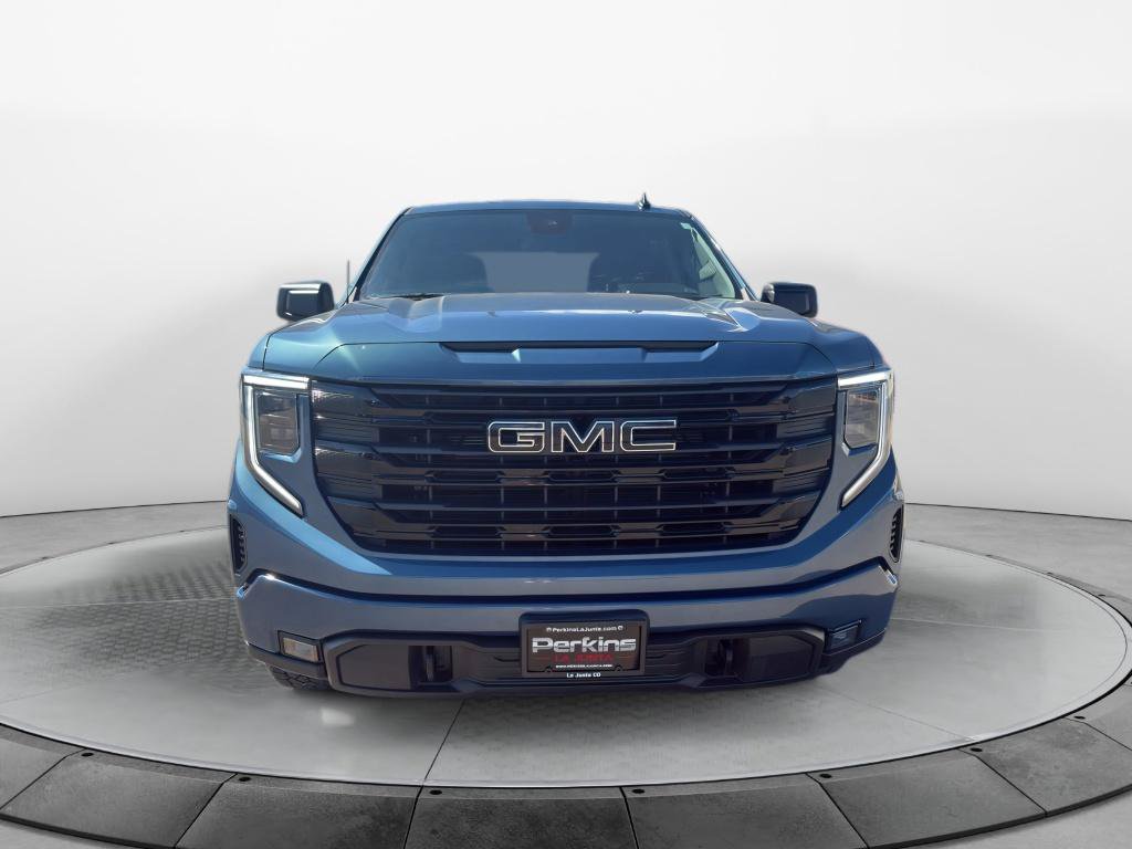 Used 2024 GMC Sierra 1500 Elevation AWD/4WD image 2