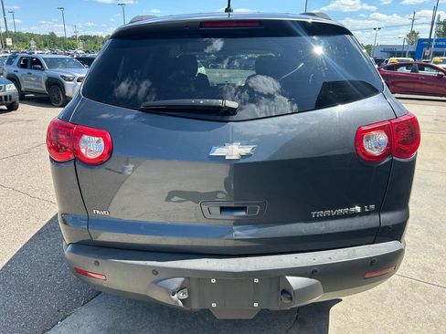 Used 2011 Chevrolet Traverse LS AWD/4WD image 6