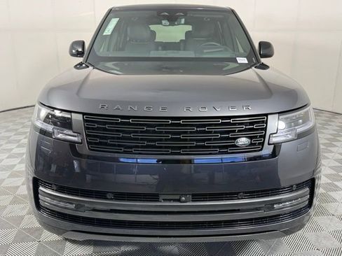 New 2025 Land Rover Range Rover Long Wheelbase Autobiography image 8