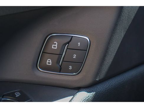 Used 2022 Ford Expedition Max Limited AWD/4WD image 21