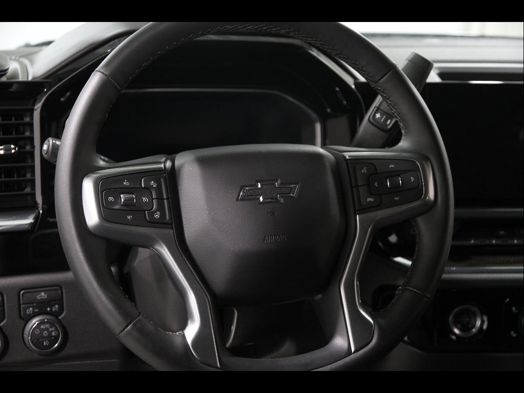 Certified 2024 Chevrolet Silverado 1500 RST AWD/4WD image 8