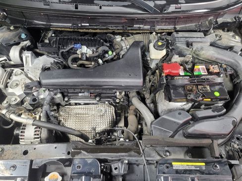 Used 2017 Nissan Rogue S image 30