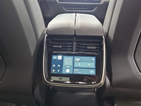 Used 2023 Rivian R1T Adventure image 28