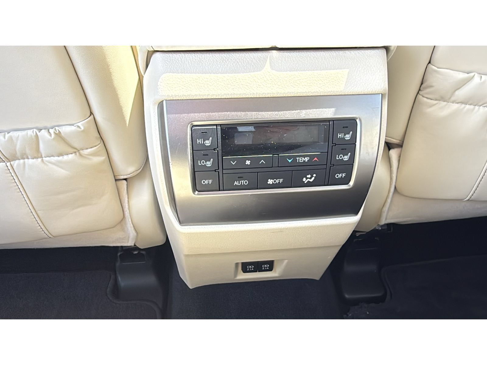 Used 2023 Lexus GX 460 Premium AWD/4WD image 39