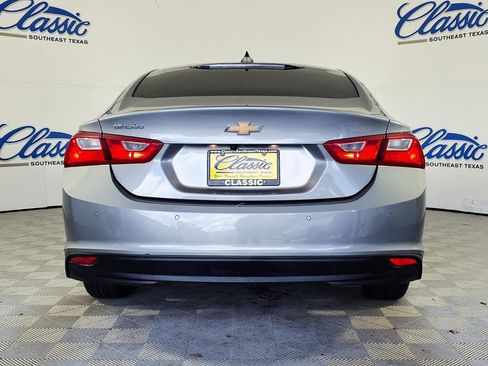 Used 2024 Chevrolet Malibu LS FWD image 4
