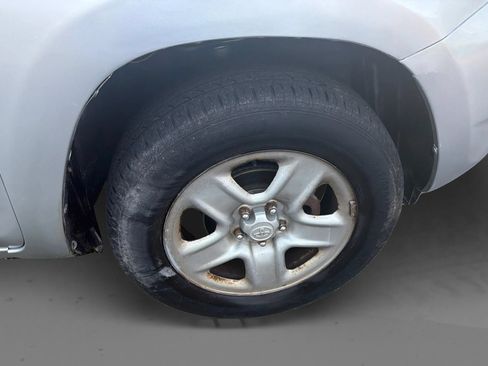 Used 2006 Toyota RAV4 4WD image 25