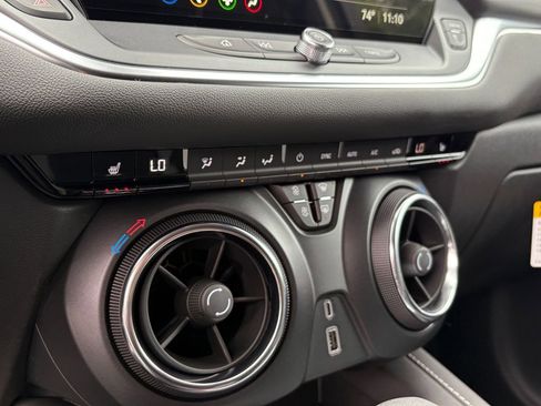 New 2026 Chevrolet Blazer LT w/ Midnight/Sport Edition FWD image 5
