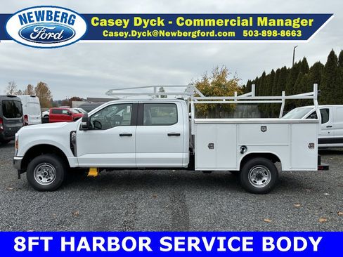 New 2026 Ford F250 XL w/ XL Chrome Package image 8