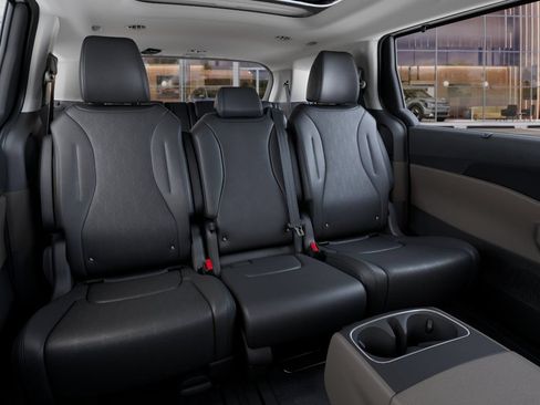 New 2027 Kia Carnival SX FWD image 16