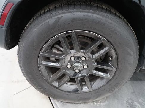 Used 2024 Land Rover Defender 110 S image 49