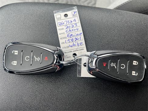 Used 2023 Chevrolet Equinox LT image 34