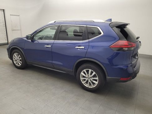 Used 2019 Nissan Rogue SV FWD image 3