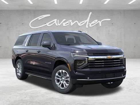 New 2026 Chevrolet Suburban LT image 7