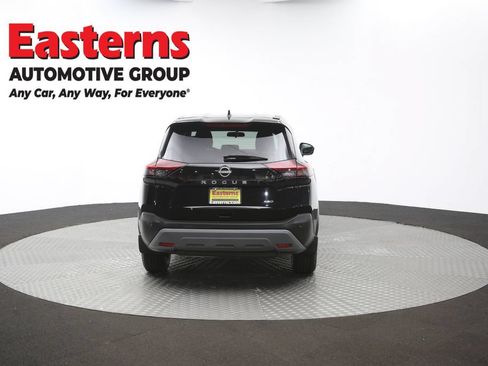 Used 2023 Nissan Rogue S AWD/4WD image 37