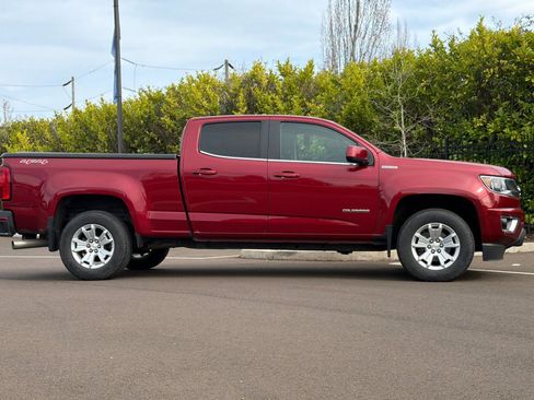 Used 2018 Chevrolet Colorado LT w/ LT Convenience Package image 3